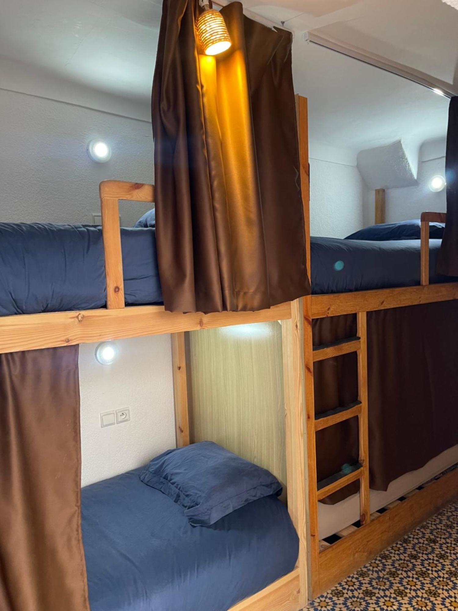 Hostel Yu Yu *