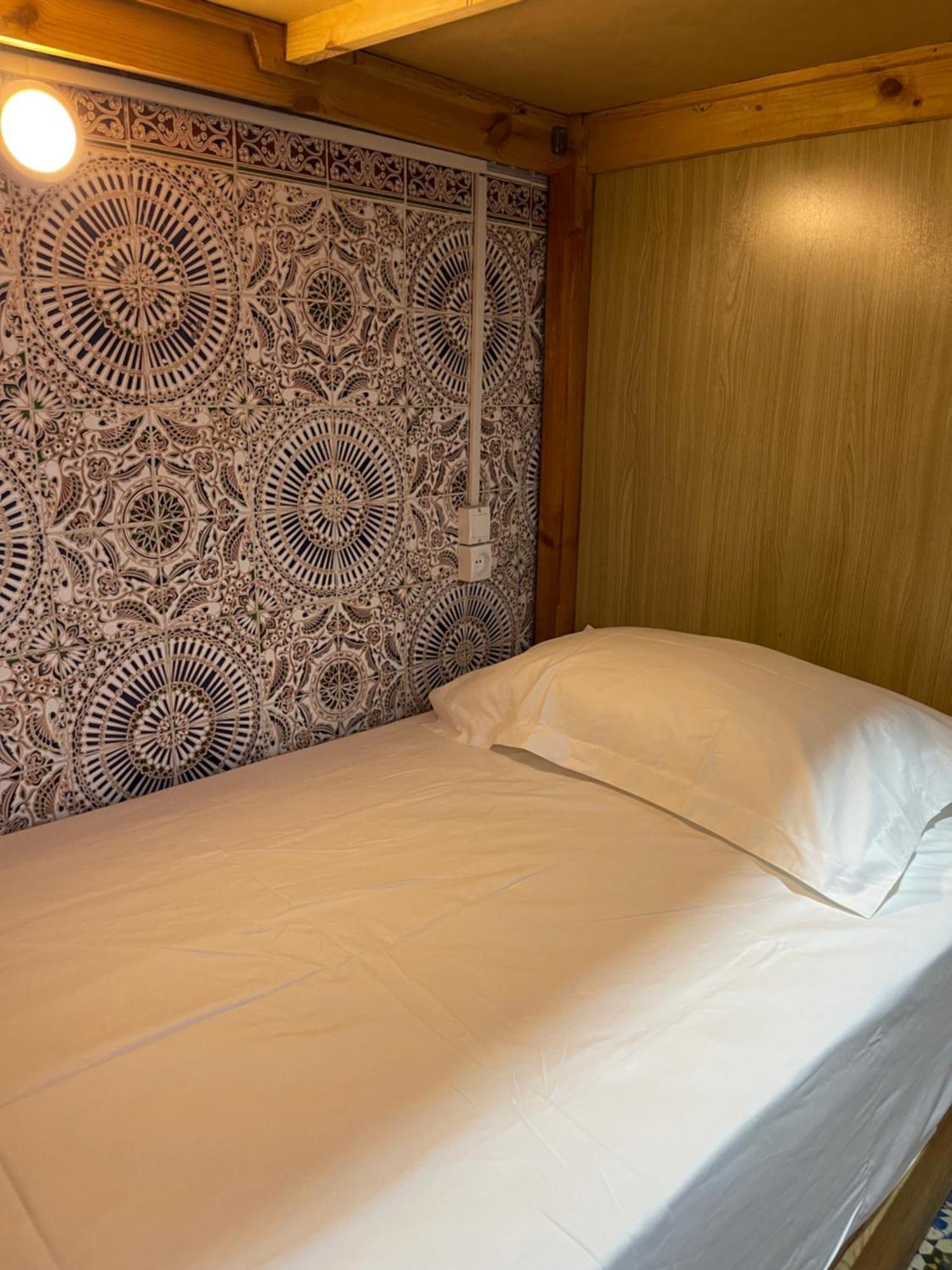 Yu Yu Hostel